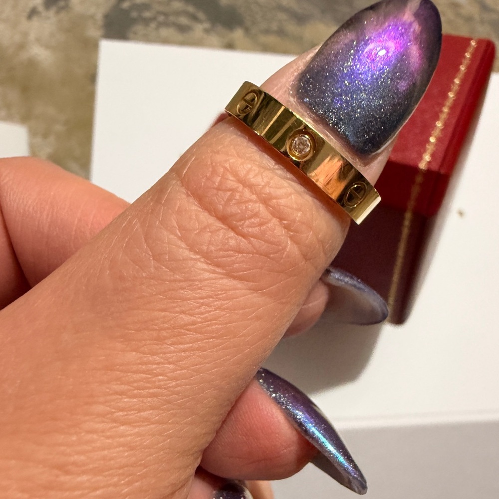 EUC AUTHENTIC CARTIER LOVE RING SMALL MODEL- 1 diamond 8 3/4 - Picture 8 of 16